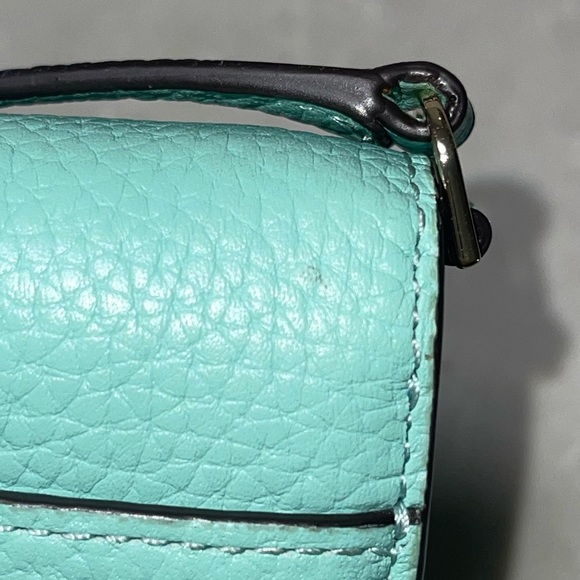 EUC Kate Spade Harlow Wallet on a String Aqua Bloom - Picture 8 of 8